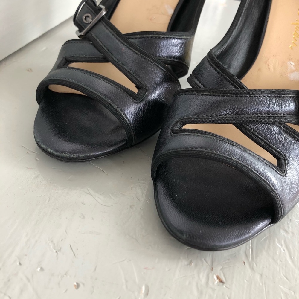 🏳️‍🌈EUC- Black Strappy Heels with Nike Air Soles - Picture 8 of 10
